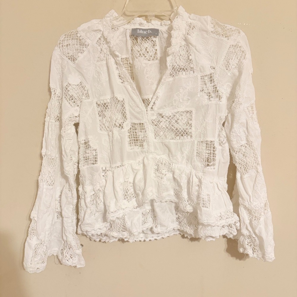 Blue B Crochet Peplum Top White Small V-Neck Bell Sleeve 37129T - Picture 5 of 12